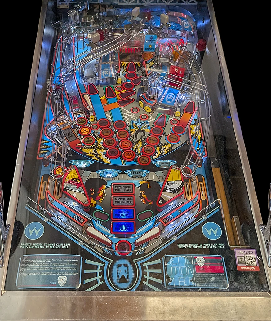 Demolition Man playfield