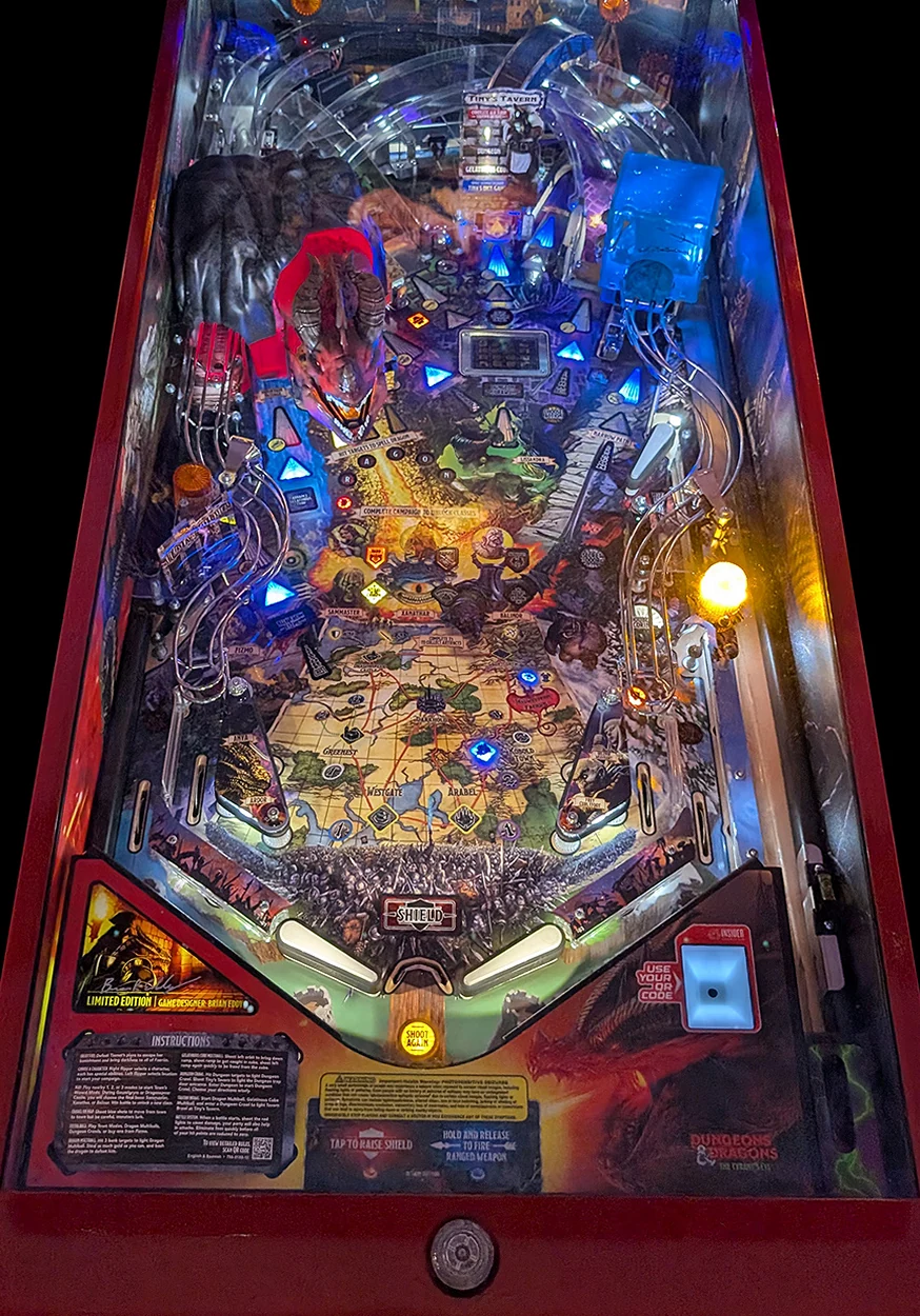 Dungeons & Dragons: The Tyrant's Eye playfield