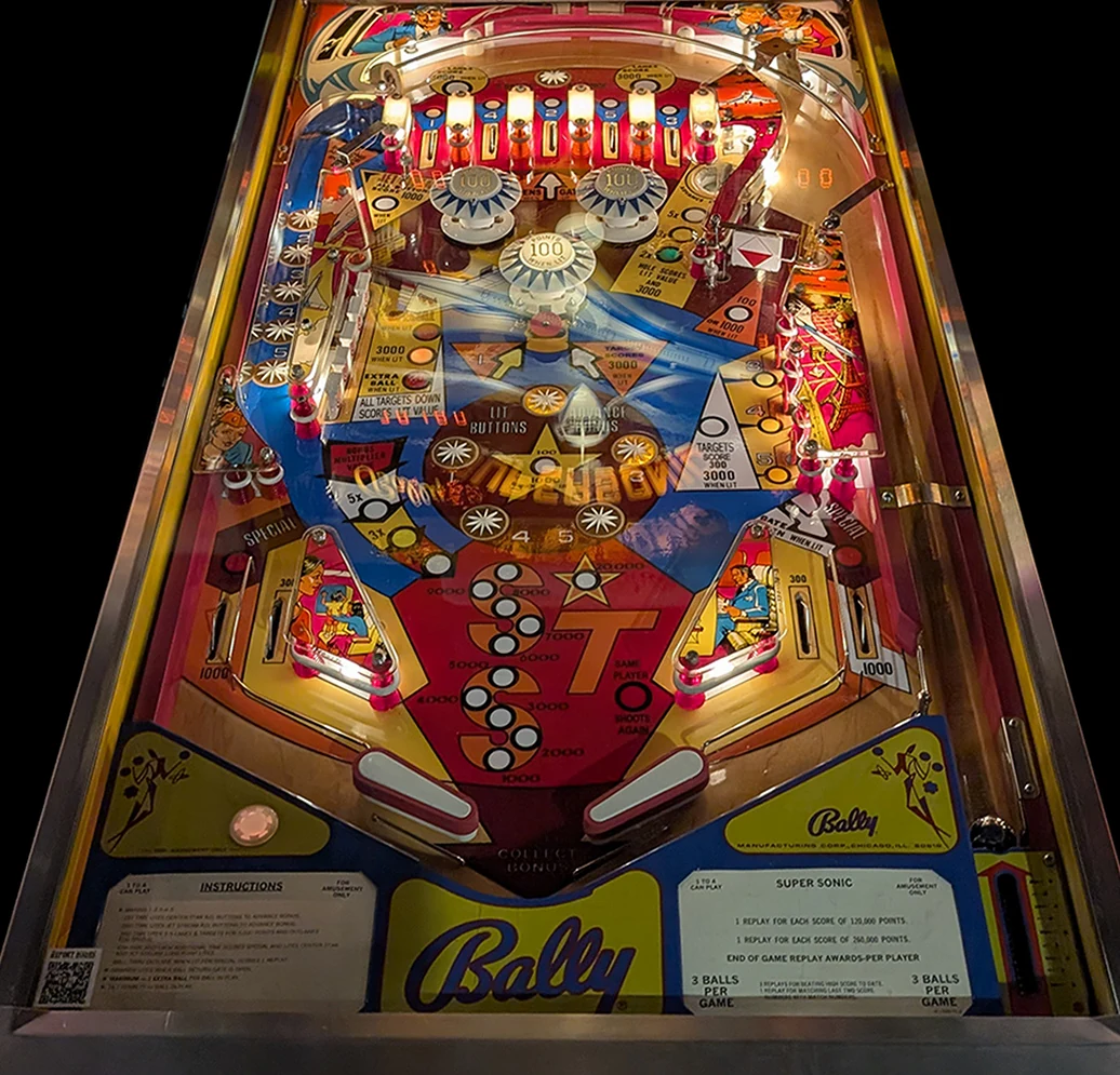 Supersonic playfield