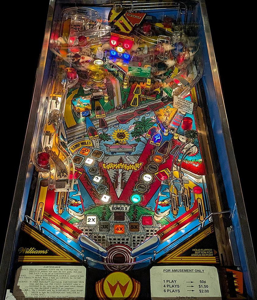 Earthshaker playfield
